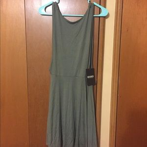 Low armhole olive green sleeveless dress